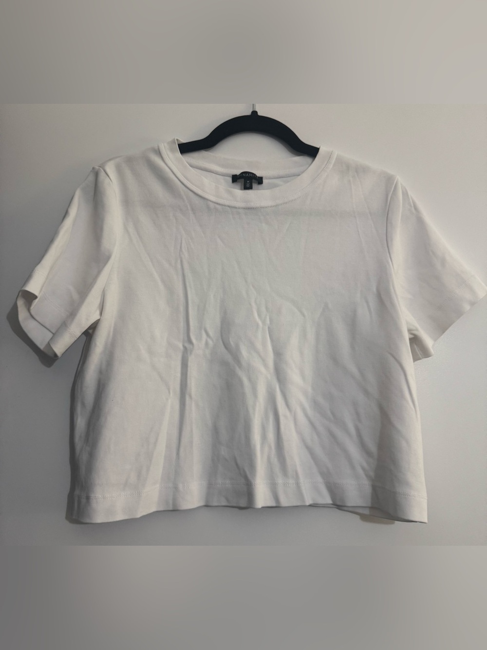 NWOT Dynamite White 100% Cotton Cropped T-Shirt Size Medium